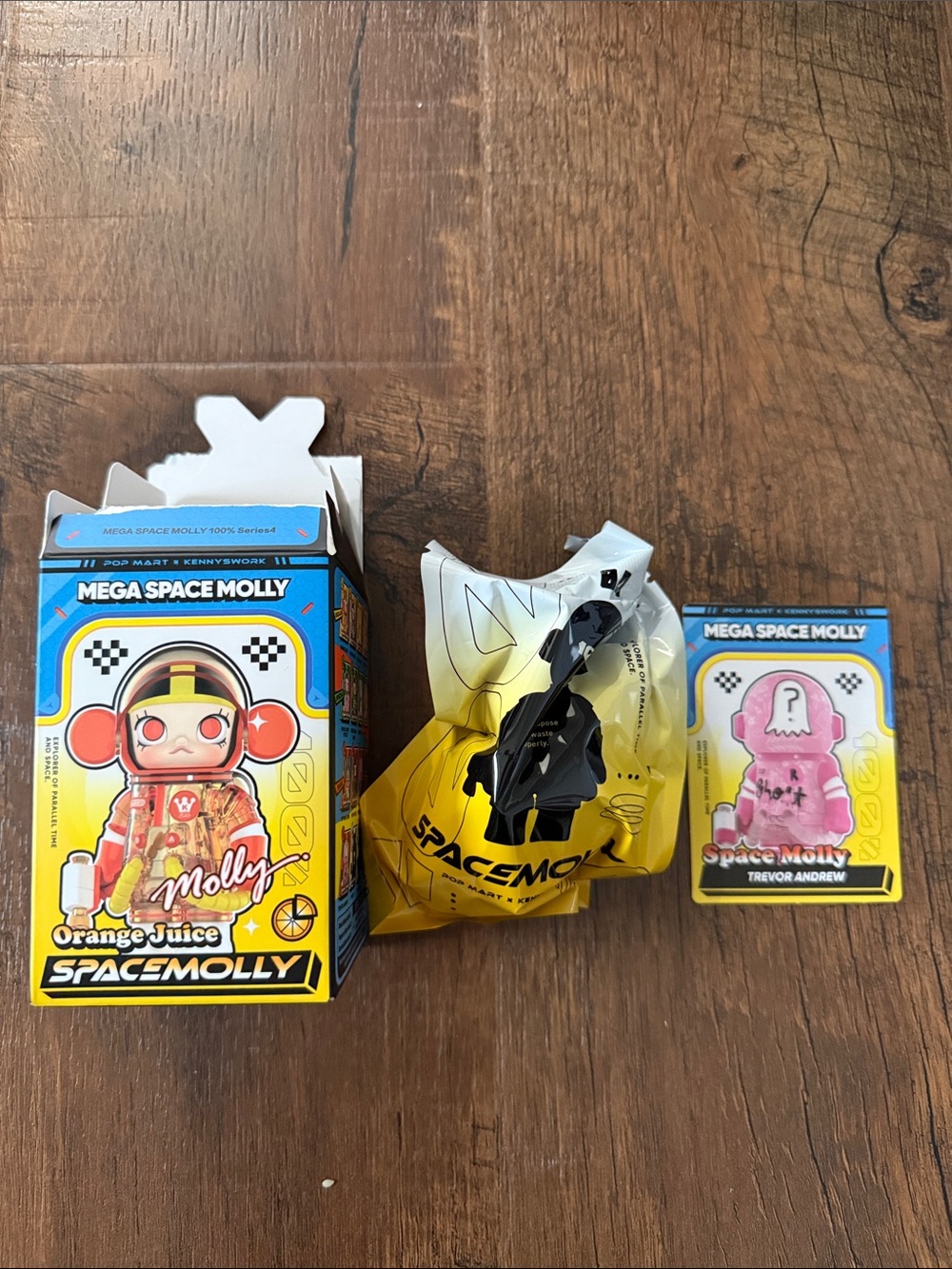 100% Mega Orange Juice Figure Trevor Andrew